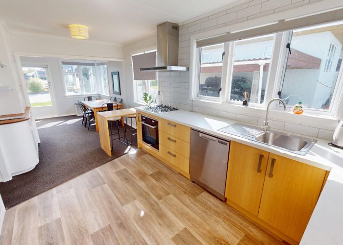  at 5 Bastia Avenue, Bastia Hill, Whanganui, Manawatu / Whanganui