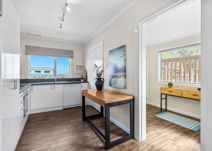  at 15 Oakland Street, Andersons Bay, Dunedin