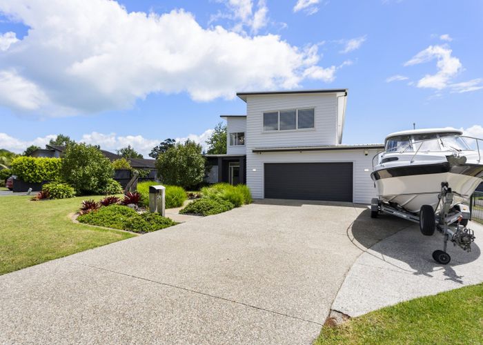  at 29 Pony Park Place, Beachlands, Manukau City, Auckland