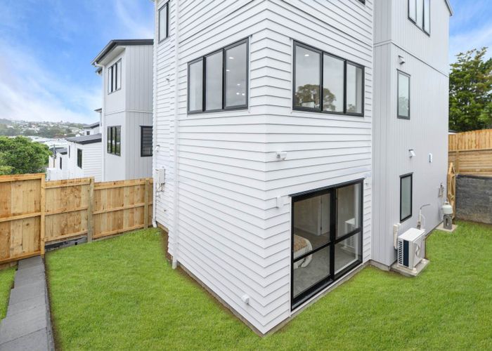  at 93D Bruce Road, Glenfield, North Shore City, Auckland
