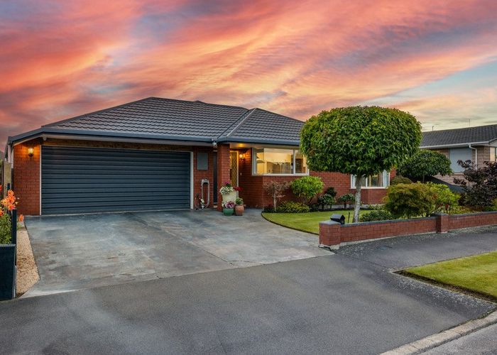  at 10 Apollo Place, Papanui, Christchurch City, Canterbury