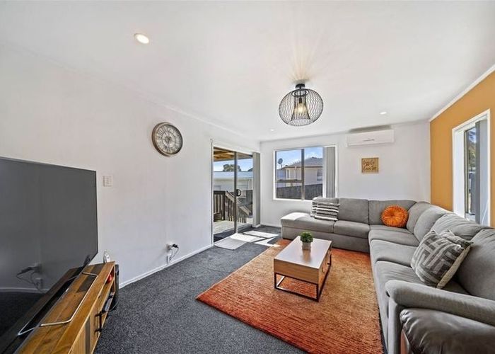  at 295a Weymouth Road, Weymouth, Manukau City, Auckland