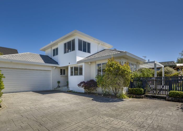  at 76B Churchill Drive, Taradale, Napier