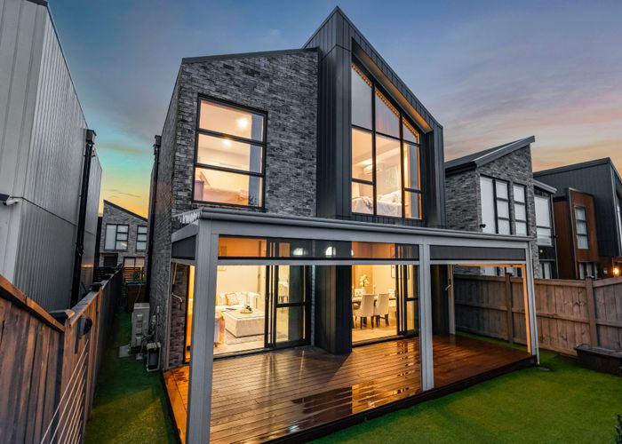  at 112 Kerepi Street, Westgate, Waitakere City, Auckland