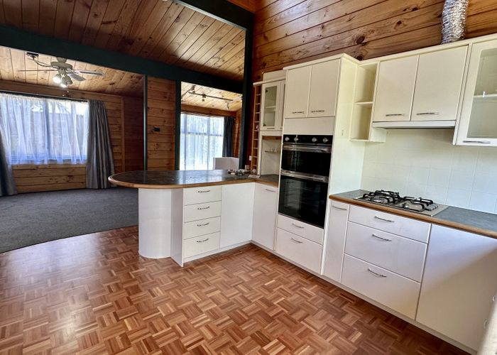  at 14 Baird Street, Howick, Auckland