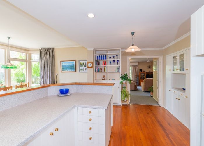  at 6 Bodkin Road, Bridge Hill, Alexandra