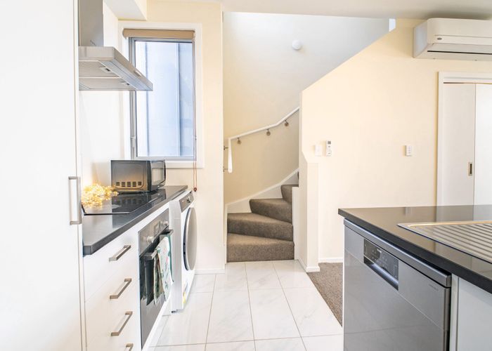  at 8/34 Main Road, Tawa, Wellington, Wellington