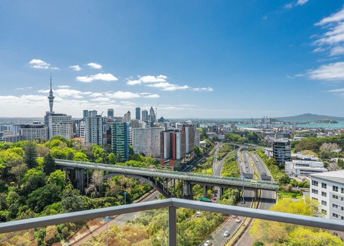  at 1005/135 Phoenix Gardens, Grafton Road, Grafton, Auckland City, Auckland