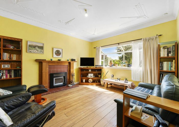  at 73 Totara Road, Miramar, Wellington
