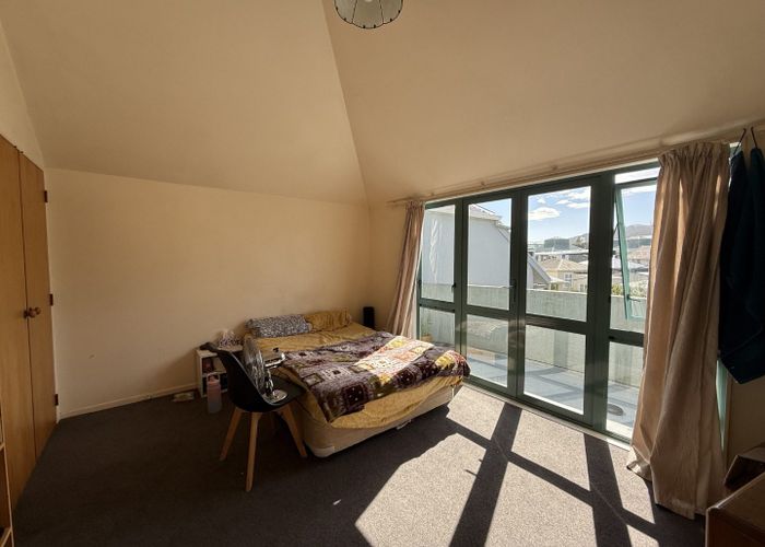  at 5 Oak Grove, Mount Cook, Wellington, Wellington