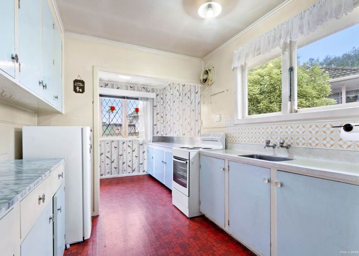 at 13 Neil Avenue, Te Atatu Peninsula, Auckland