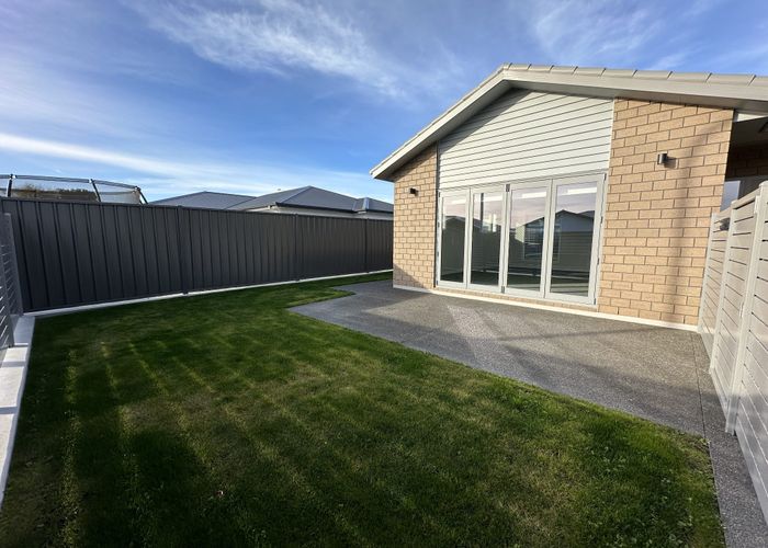  at 5 Cassin Place, Taradale, Napier