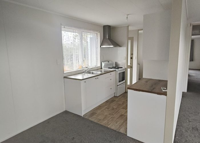  at 30b Kennington Drive, Manurewa, Manukau City, Auckland