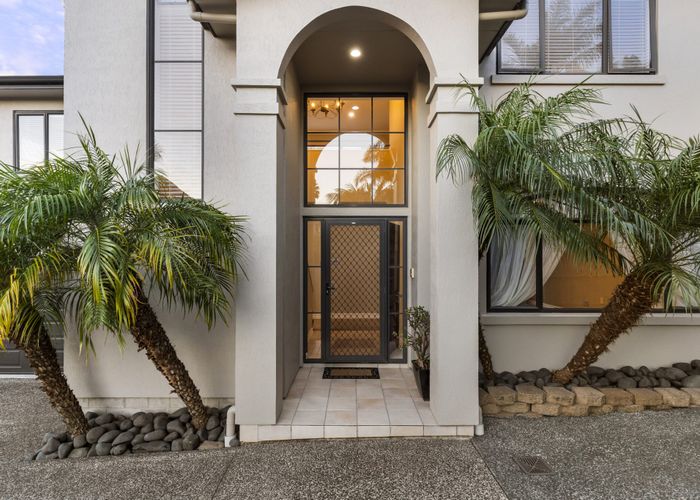  at 30 Scarlet Oak Drive, Schnapper Rock, North Shore City, Auckland