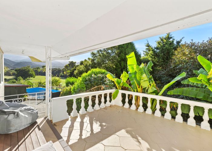  at 656 East Takaka Road, East Takaka