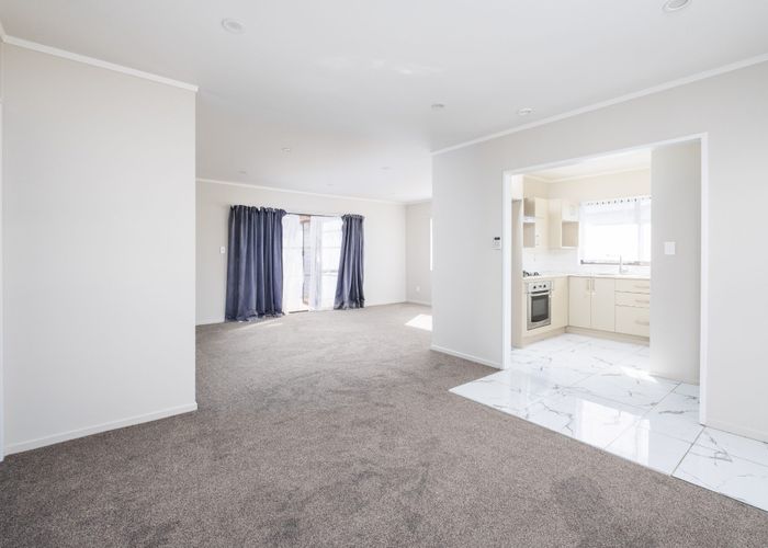  at 1/6 Hatherley Place, Clendon Park, Manukau City, Auckland