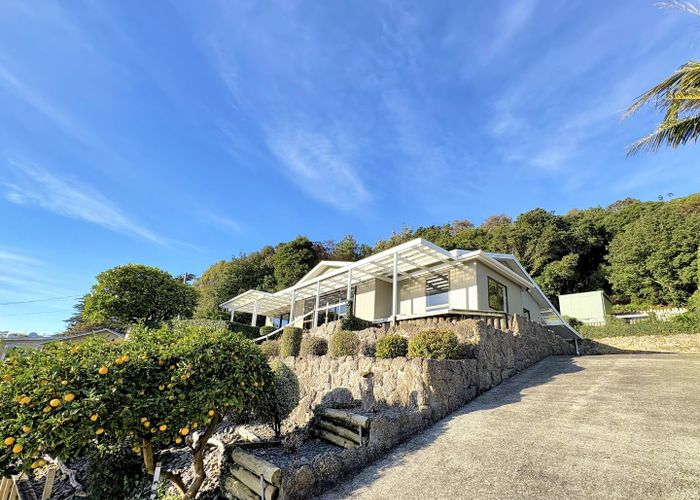  at 24 Wairere Road, Bastia Hill, Whanganui