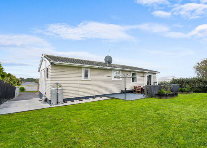  at 236 Whitney Street, Blockhouse Bay, Auckland