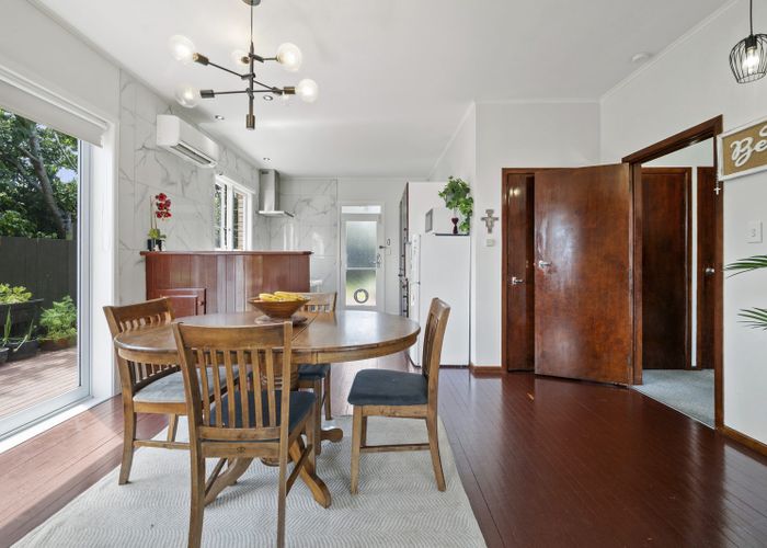  at 90 Kawaha Point Road, Kawaha Point, Rotorua, Bay Of Plenty