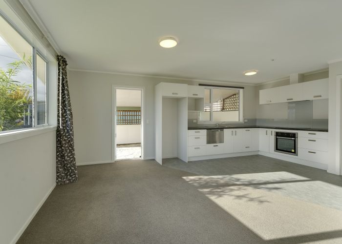  at 1/42 Kenmare Street, Alexandra, Alexandra
