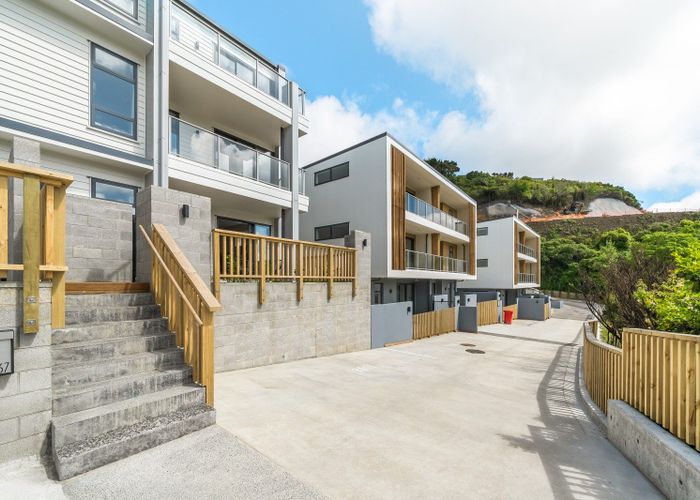  at 2/69 Tiketike Way, Brooklyn, Wellington