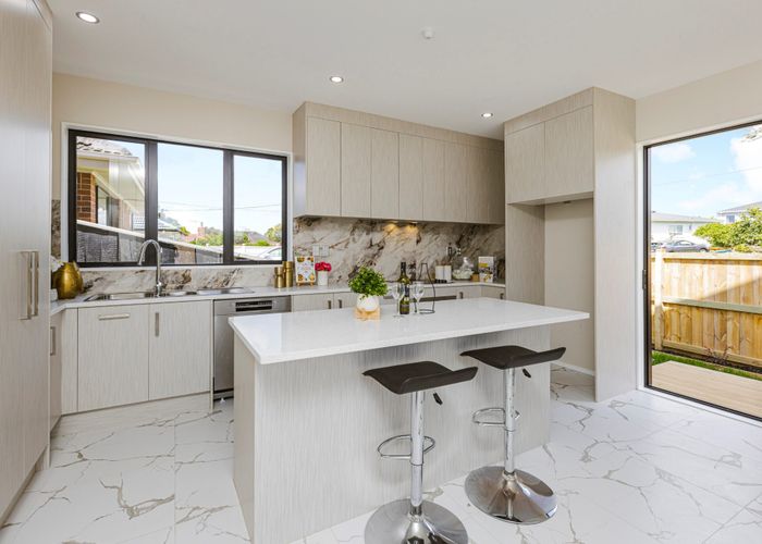  at 15A Bruce Place, Papatoetoe, Auckland