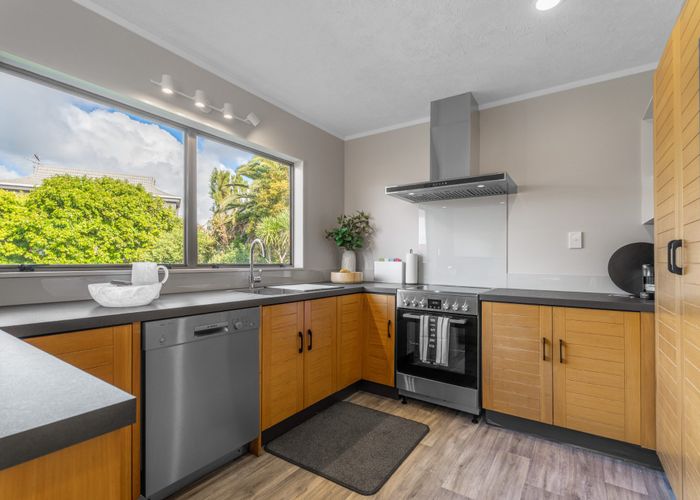  at 11 Stevenson Way, Cockle Bay, Manukau City, Auckland