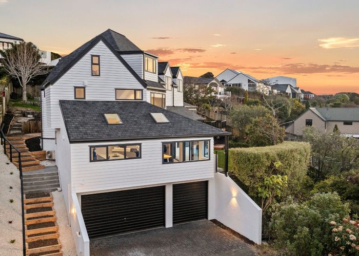  at 24 Nehru Place, Cashmere, Christchurch City, Canterbury