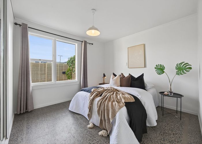  at 2/783 Te Atatu Road, Te Atatu Peninsula, Waitakere City, Auckland