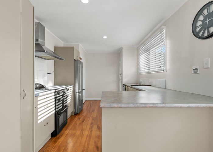  at 2 Bernard Street, Papatoetoe, Manukau City, Auckland