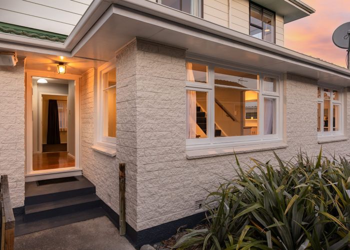  at 72 Dunedin Street, Redwood, Christchurch City, Canterbury