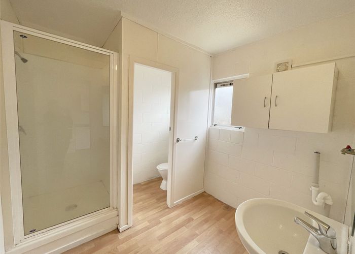  at 2/3 Tralee Place, Hillcrest, Hamilton, Waikato