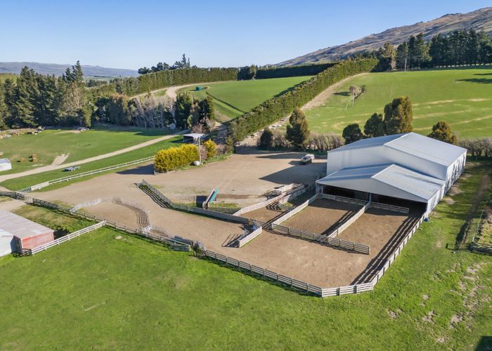  at 9101 Hyde-Middlemarch Road, Middlemarch, Dunedin, Otago