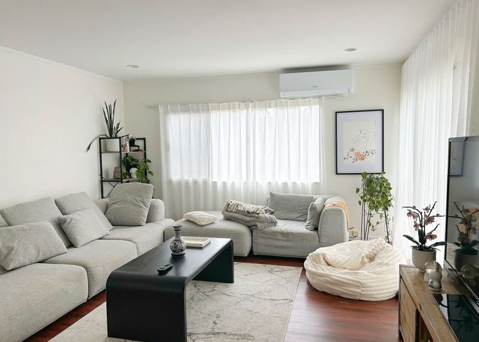  at 2/201 Abbotts Way, Remuera, Auckland