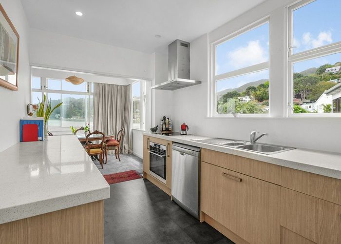  at 2/4 Gill Road, Eastbourne, Lower Hutt, Wellington