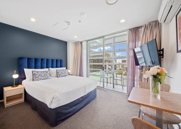  at 304/17 Amersham Way, Manukau, Manukau City, Auckland