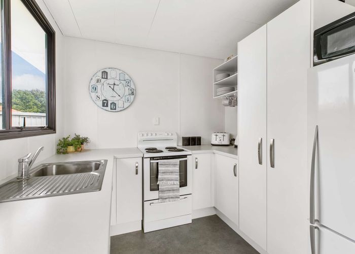  at 8 Longstead Avenue, Papamoa Beach, Papamoa