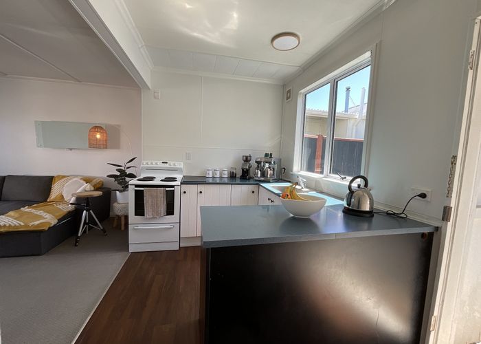  at 2/14 Karamu Street, Strandon, New Plymouth, Taranaki