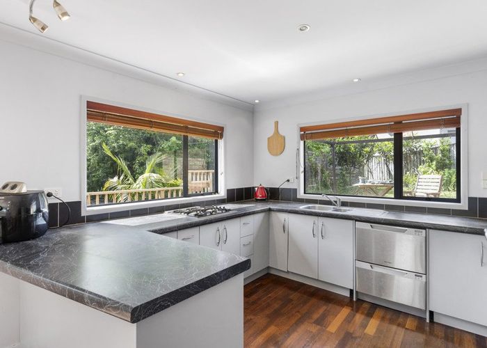  at 12 Beirut Court, The Gardens, Auckland