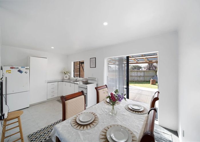  at 10 Horlicks Place, Randwick Park, Manukau City, Auckland