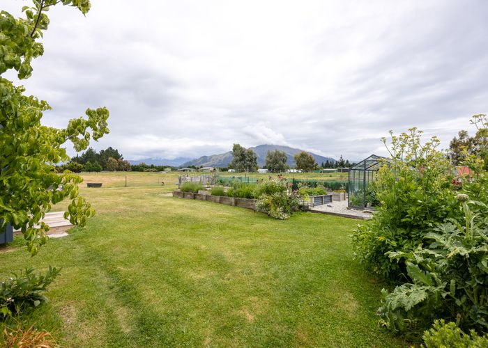 Free property data for 119 Lachlan Avenue, Hawea Flat homes.co.nz