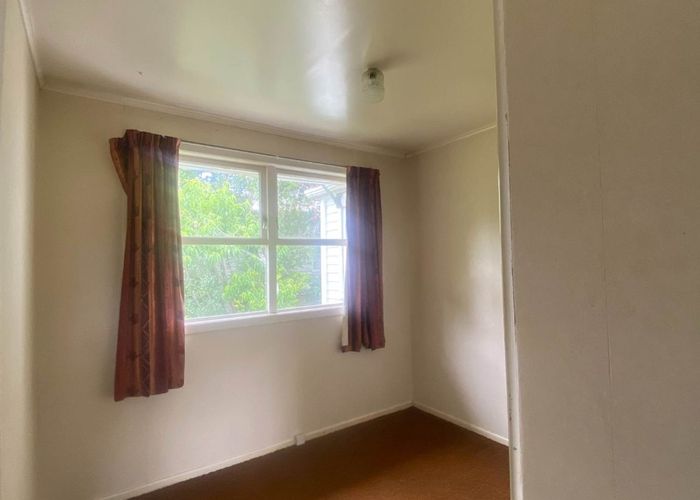  at 101 Tidal Road, Mangere, Auckland