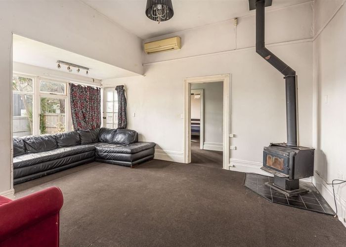  at 258 Edgeware Road, Edgeware, Christchurch