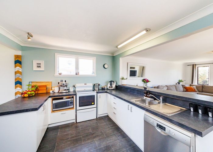  at 357 Botanical Road, West End, Palmerston North