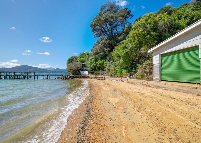  at 2789 Queen Charlotte Drive, Whenuanui Bay