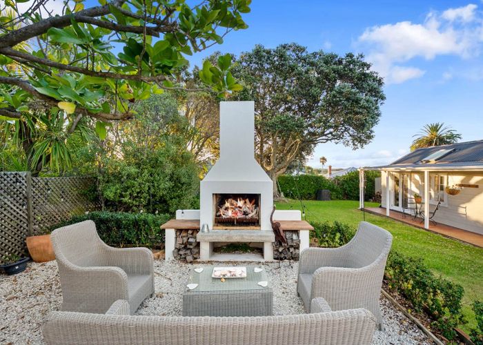  at 3 Russell Street, Devonport, North Shore City, Auckland