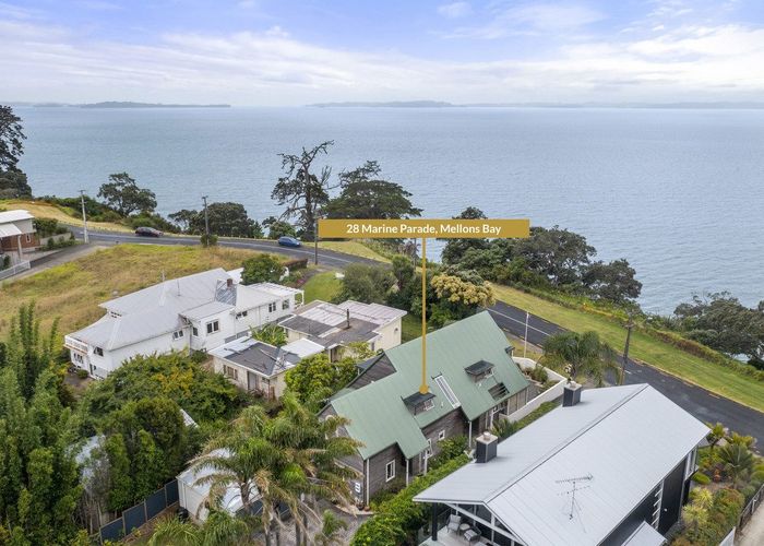  at 28 Marine Parade, Mellons Bay, Auckland