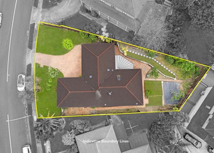  at 25 Lexington Drive, Botany Downs, Manukau City, Auckland