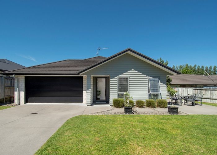  at 14 Conniston Way, Pyes Pa, Tauranga