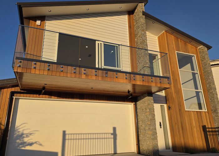  at 39A Sorrel Crescent, Half Moon Bay, Manukau City, Auckland
